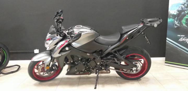 Anteprima SUZUKI GSX S 1000
