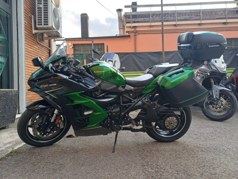 Anteprima NINJA H2 SX SE 