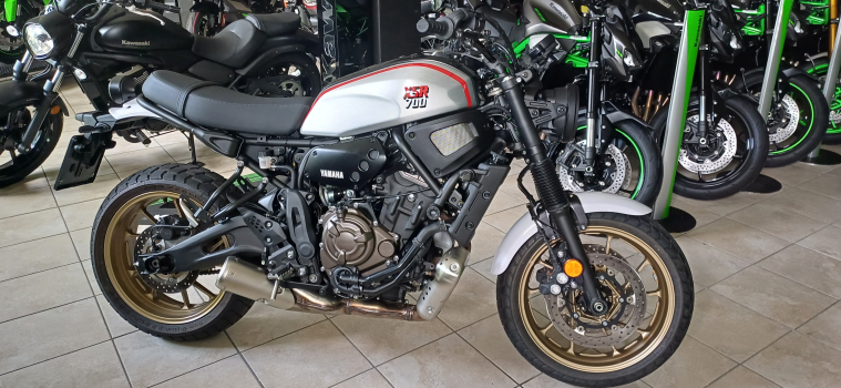 Anteprima XSR700 XTRIBUTE