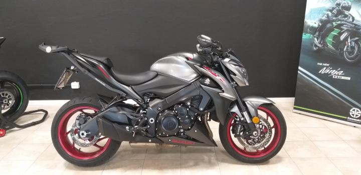 Anteprima SUZUKI GSX S 1000
