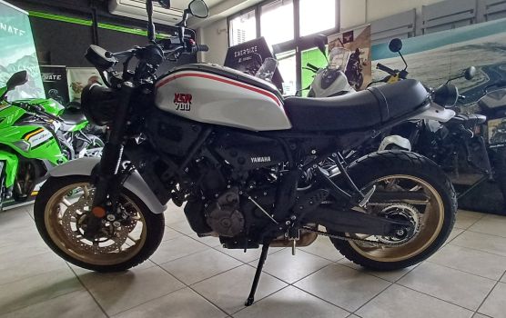 Anteprima XSR700 XTRIBUTE