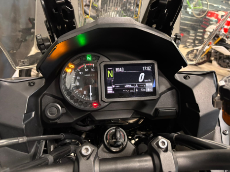 Anteprima VERSYS 1000 SE TOURER